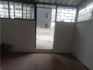 Foto 20 de La Carolina, Casa Comercial en Renta, 395m2, 9 Ambientes