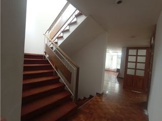 Foto 24 de La Carolina, Casa Comercial en Renta, 395m2, 9 Ambientes