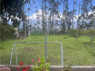 Foto 22 de Guayllabamba, Casa Comercial en Renta, 130m2, 9 Ambientes