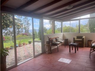 Foto 3 de Guayllabamba, Casa Comercial en Renta, 130m2, 9 Ambientes