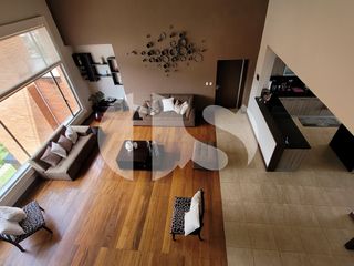 Foto 10 de PENTHOUSE DE VENTA SECTOR COLEGIO BILINGUE, CUENCA