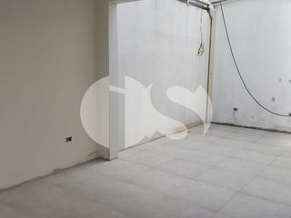 Foto 7 de CASA EN VENTA SECTOR LOS CEREZOS, CUENCA