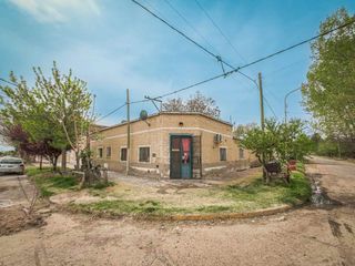 Foto 2 de VENTA CASA A REMODELAR EN  CONTRAMIRANTE CORDERO