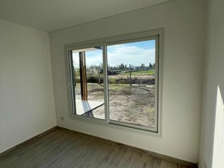 Foto 12 de Casa a estrenar con 3 dormitorios en venta en Vila Marina