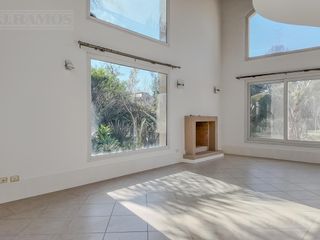 Foto 6 de CASA. ALQUILER. LAS CALETAS NORDELTA,