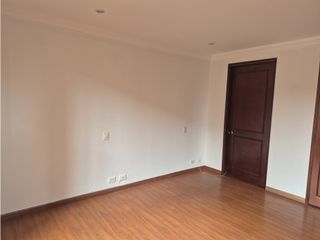 Foto 9 de Arriendo apto en la Calleja de 3 hab