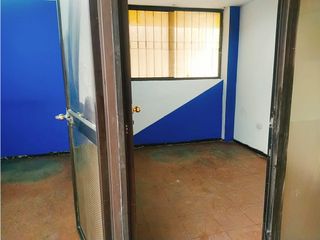 Foto 10 de El Pintado, Casa Comercial en Renta, 256m2, 4 Ambientes