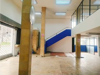Foto 16 de El Pintado, Casa Comercial en Renta, 256m2, 4 Ambientes