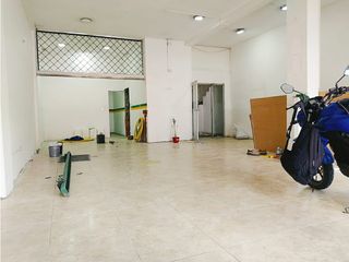Foto 9 de La Ajavi, Casa Comercial en Renta, 330m2, 4 Ambientes