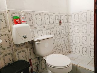 Foto 11 de La Ajavi, Casa Comercial en Renta, 330m2, 4 Ambientes