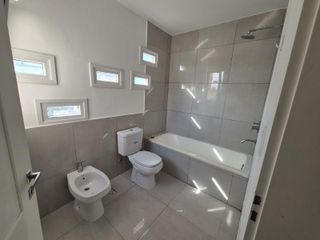 Foto 15 de Alquiler Duplex 2 dorm B. La Castellana Neuquen