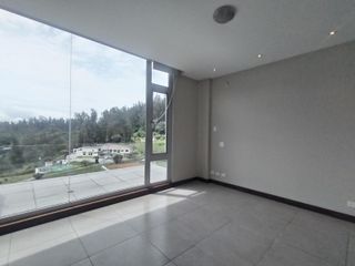 Foto 44 de Renta de Casa Amoblada con diseño Moderno-Minimalista con piscina, Sector Intervalles