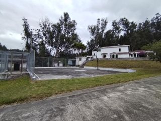 Foto 31 de Renta de Casa Amoblada con diseño Moderno-Minimalista con piscina, en  la Intervalles