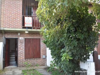 Foto 1 de DUPLEX A 200 METROS DEL MAR EN ZONA RESIDENCIAL