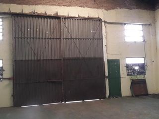 Foto 5 de Galpón - La Plata
