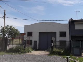 Foto 1 de Galpón - La Plata