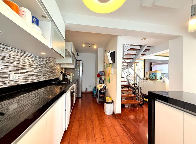 place photo 34
