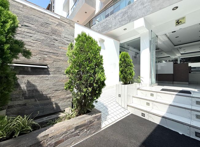 place photo 55