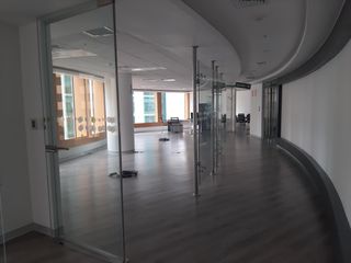 Foto 14 de Alquilo oficina en el centro empresarial Real