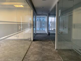 Foto 12 de Alquier de oficina implementada en San Isidro
