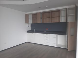 Foto 30 de Alquilo todo el piso en torre empresarial