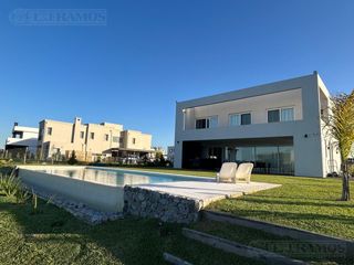 Foto 5 de Casa en venta en el Barrio Costas,, Puertos / Escobar
