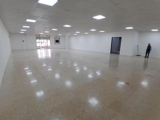 Foto 2 de LOCAL COMERCIAL EN ALQUILER APTO PARA SUPERMERCADOS-AV. LA PRENSA