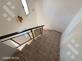 Foto 4 de Se Alquila, Duplex de 2 Dormitorios, B° La Casona