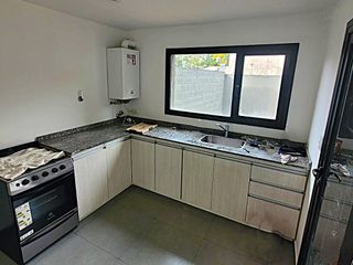 Foto 11 de VENTA COMPLEJO DE 3 DUPLEX - NEUQUEN CAPITAL