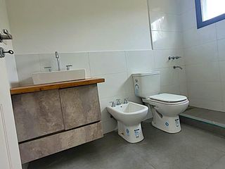 Foto 25 de VENTA COMPLEJO DE 3 DUPLEX - NEUQUEN CAPITAL