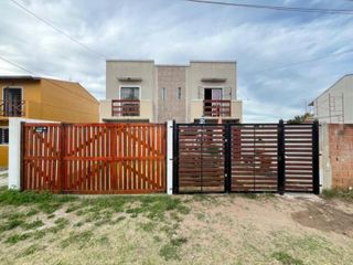 Foto 3 de Dúplex en venta - 2 Dormitorios 2 Baños - 91Mts2 - Mar del Tuyú