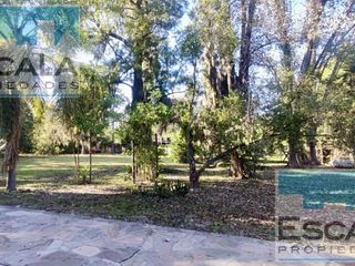 Foto 27 de Casa quinta en alquiler pileta amplio jardin amoblada