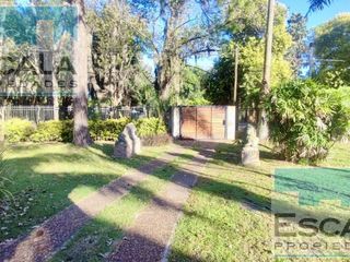 Foto 20 de Casa quinta en alquiler pileta amplio jardin amoblada