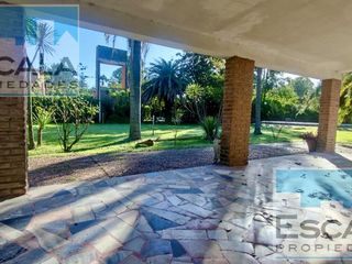 Foto 5 de Casa quinta en alquiler pileta amplio jardin amoblada