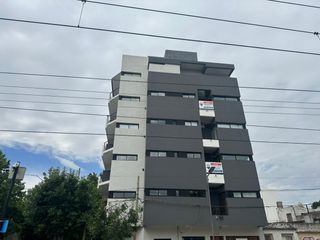 Foto 11 de Departamento en Alquiler Amoblado 1 y 37.