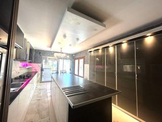 Foto 15 de Casa en venta / Alquiler la Laguna muelle playa en Barrio San Marco villanueva