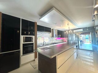 Foto 16 de Casa en venta / Alquiler la Laguna muelle playa en Barrio San Marco villanueva