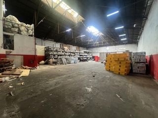 Foto 1 de Depósito en alquiler - Baño Oficina - 850Mts2 - Boca