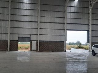 Foto 10 de Alquiler Depósito en Zarate