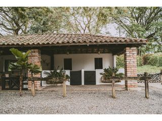 Foto 17 de Vendo hermoso lote con vista sector Bolombolo, unidad cerrada