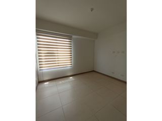 Foto 12 de Se arrienda  hermoso apartamento en  calasanz parte  baja