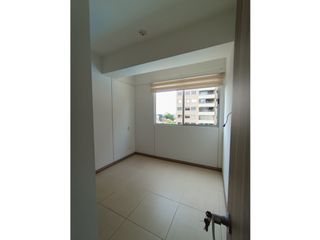 Foto 18 de Se arrienda  hermoso apartamento en  calasanz parte  baja