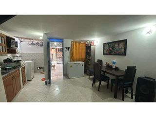 Foto 2 de VENTA CASA 3 NIVELES NIQUIA