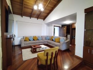 Foto 1 de Las Casas, Casa Amoblada en Renta, 180m2, 5 Habitaciones