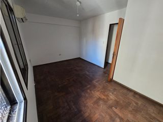 Foto 14 de DUPLEX 2 DORMITORIOS - BALCÓN CON ASADOR - ITUZAINGO Nº 670 - NVA CBA