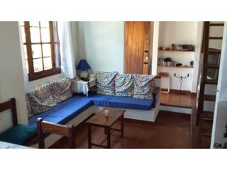 Foto 4 de CHALET EN EXCELENTE UBICACION