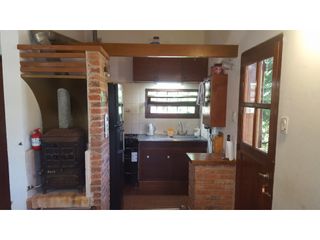 Foto 18 de CHALET EN EXCELENTE UBICACION