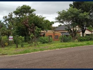 Foto 5 de VENTA de TERRENO en ESQUINA con CASA-Puerto Iguazú