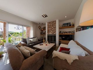 Foto 4 de VENTA CASA 5 AMB A LA LAGUNA B. EL CANTON ISLAS