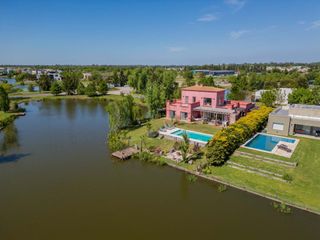 Foto 44 de VENTA CASA 5 AMB A LA LAGUNA B. EL CANTON ISLAS